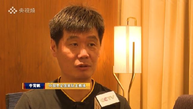 那不勒斯主席德劳伦蒂斯对欧冠16强的抽签结果感到高兴，那不勒斯将面对巴萨。